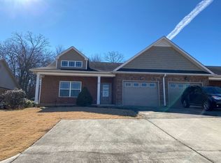 22 Tradewind Dr, Fort Oglethorpe, GA 30742
