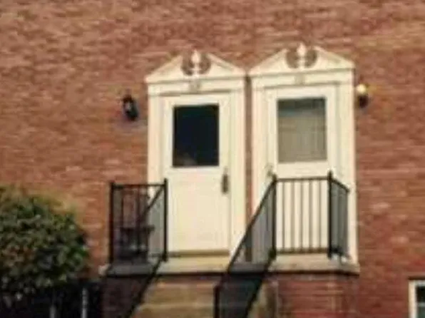 709 Castlegate Rd, South Charleston, WV 25303