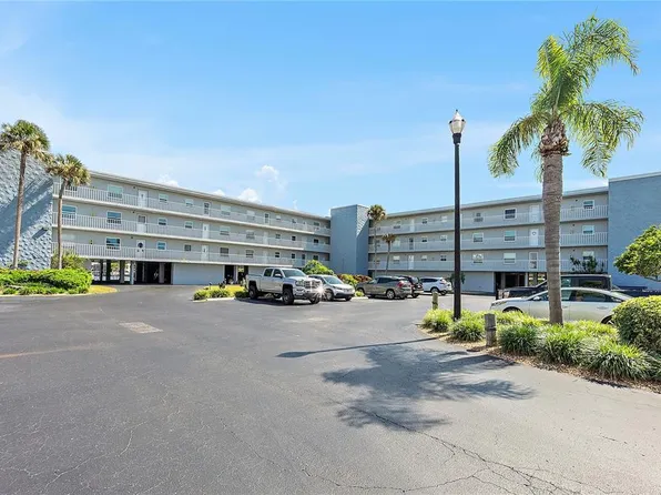 719 Pinellas Bayway S APT 311, Saint Petersburg, FL 33715