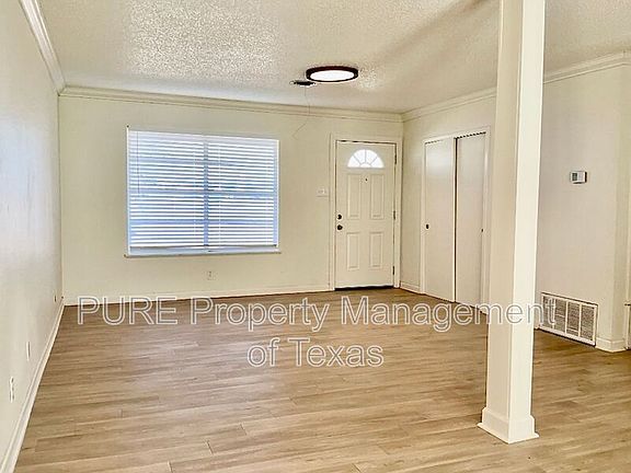 2nd image of 310 Highland Estates Dr