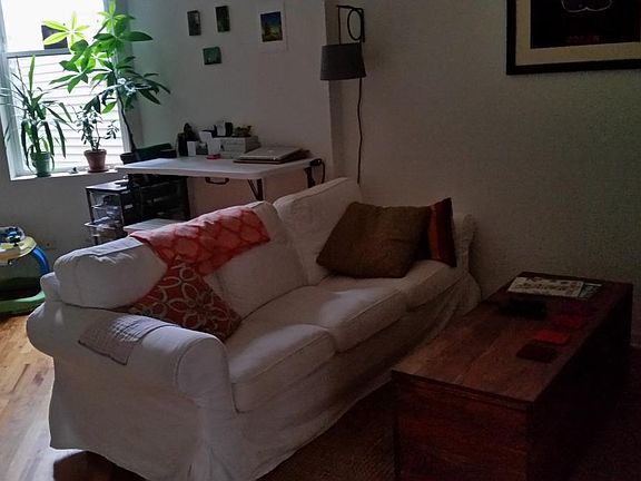 3rd image of 2306 W Superior St APT 2W