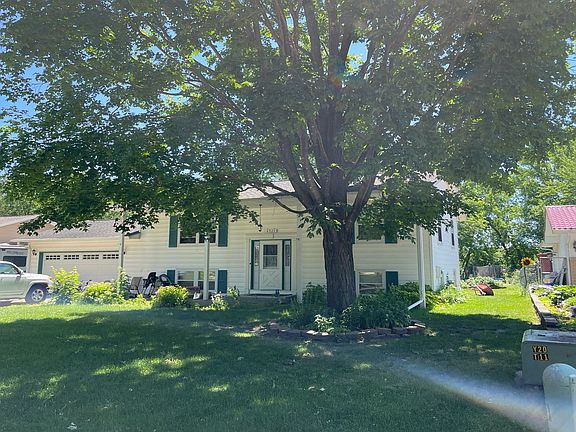 2nd image of 6921 35th St N