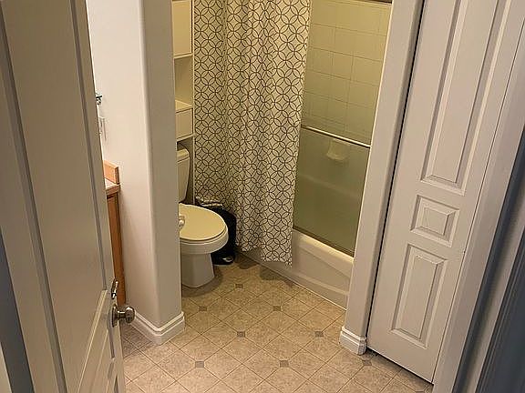 Master bath 