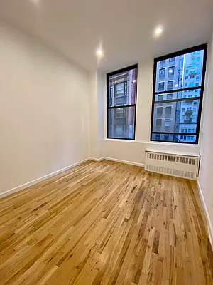 Rented by City Connections Realty | media 10