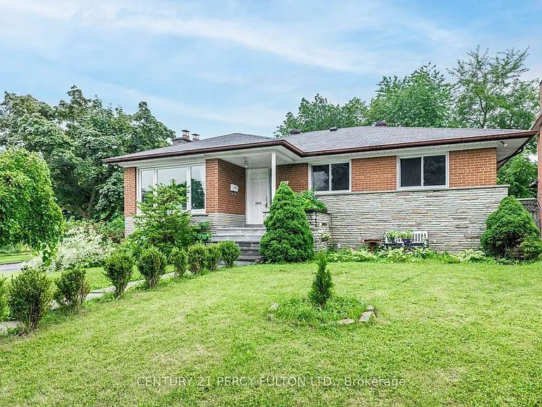257 Otonabee Ave #MAIN — Photo 17