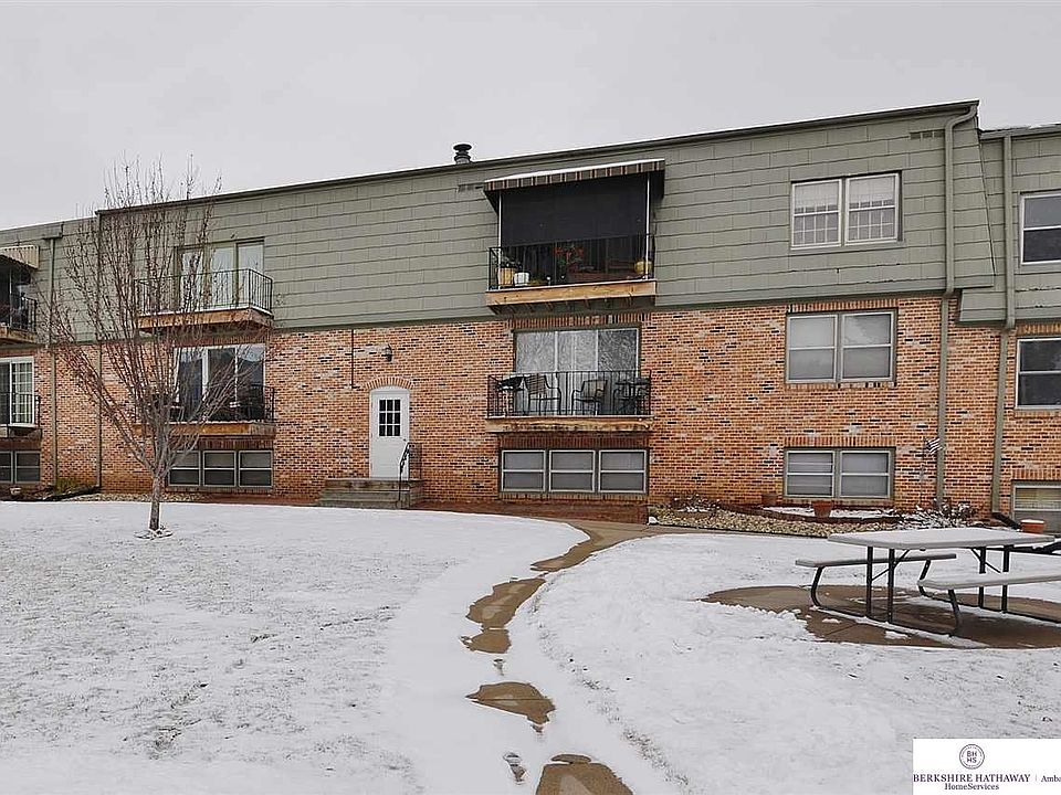 1st image of 12727 Woodcrest Plz APT 123B