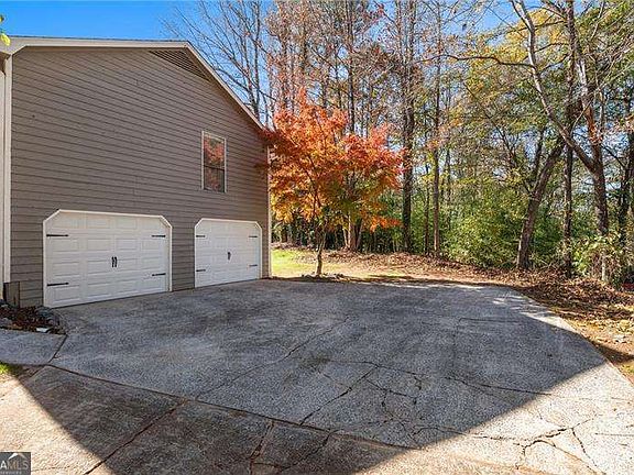 3rd image of 4709 Trickum Rd NE