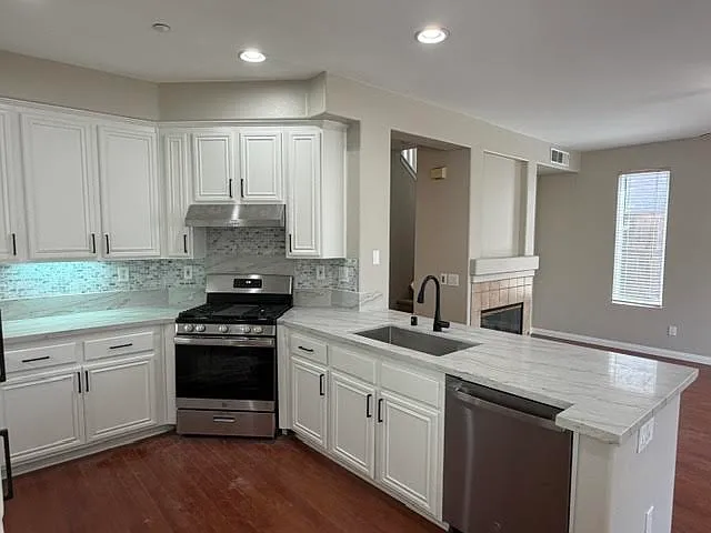 10023 Fieldthorn St — Photo 7