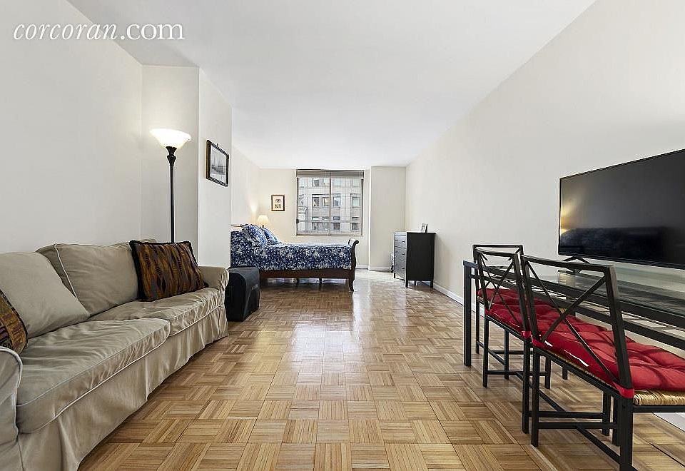 1st image of 350 W 50th St APT 5O