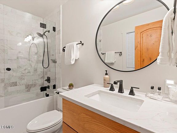 5th image of 1480 Three Kings Dr APT 21