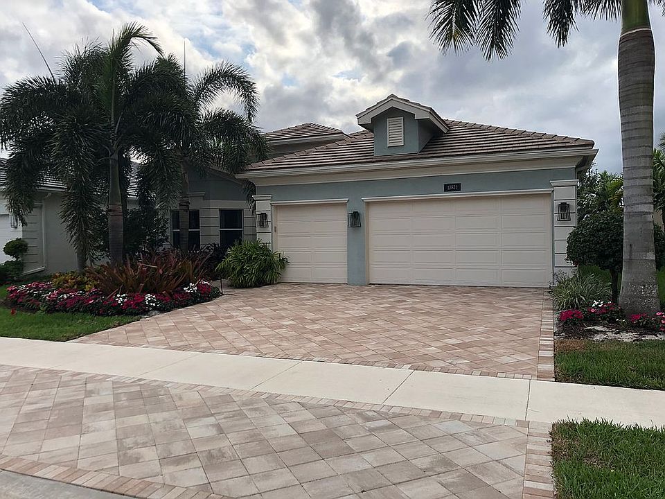 1st image of 12821 Whitehorn Way