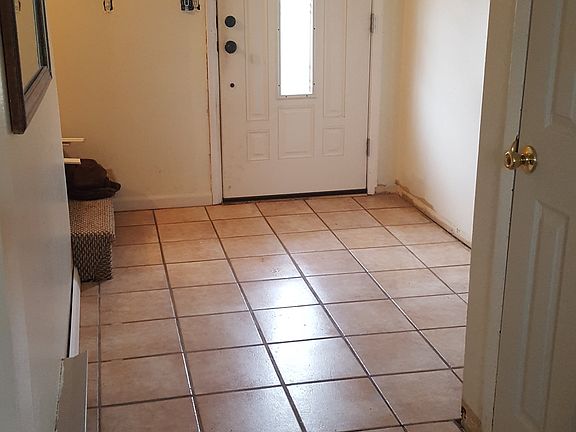 Ceramic tile in entry way
