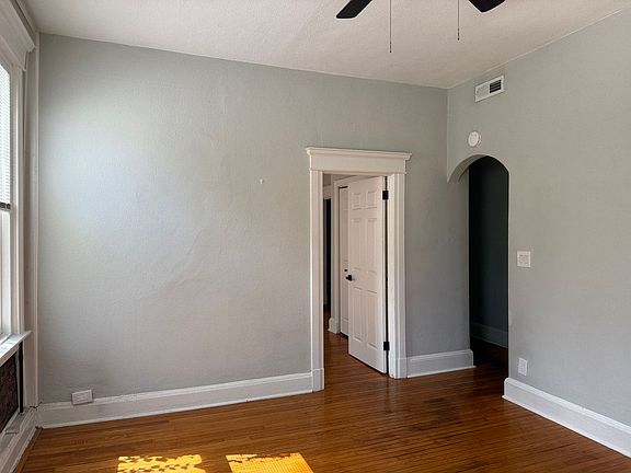 5th image of 601 Graydon Ave APT A1