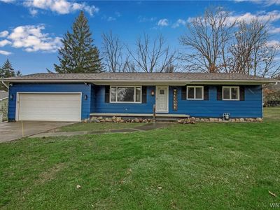 6733 Pinehurst Dr, Boston, NY, 14025