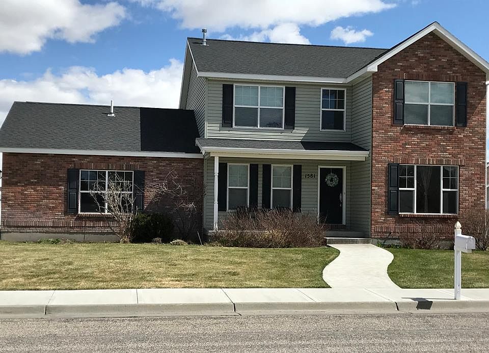 1st image of 1581 Shady Pines Dr