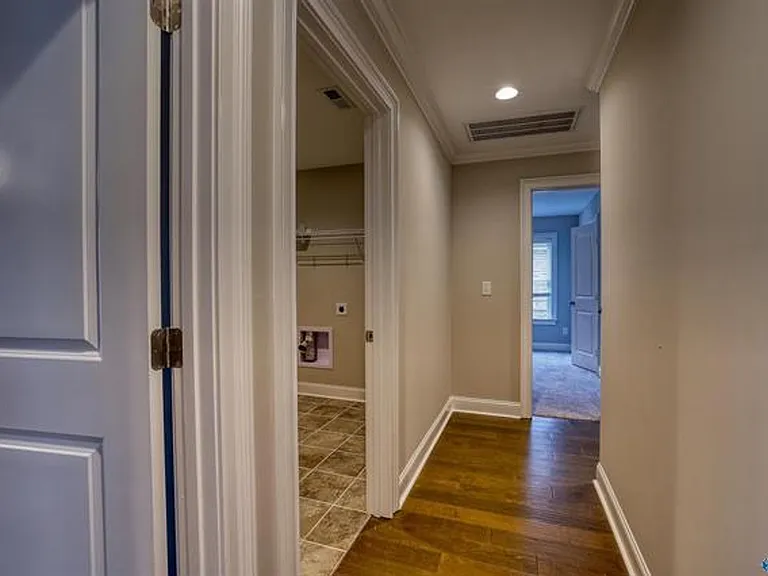 15607 Ironcrest Dr — Photo 18