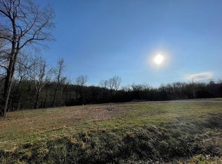 221 Coppercreek Cir, Mountain Home, AR 72653