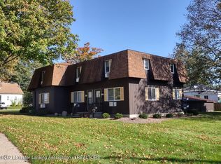 1288 Jordan Lake Ave, Lake Odessa, MI 48849