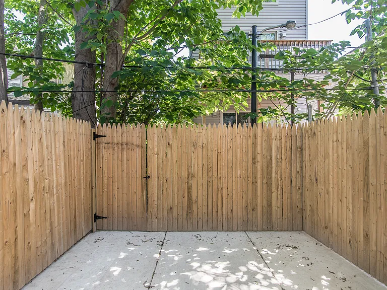 1549 S Woodstock St — Photo 15