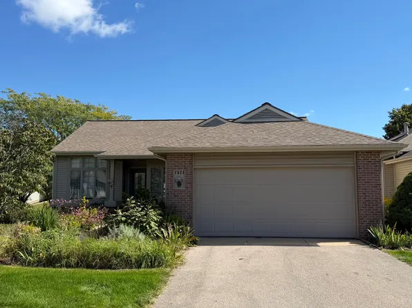 1924 Hidden Oak Ct SE, Kentwood, MI 49546