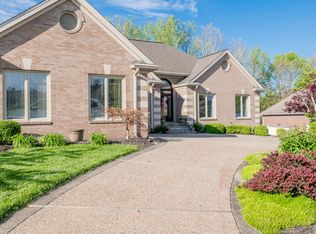 17300 Polo Fields Ln, Louisville, KY 40245