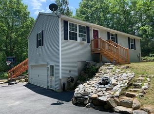 42 Hill Valley Rd, Poland, ME 04274