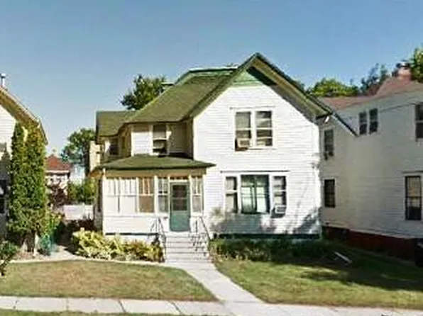 118 9th St S, 118 9th St S #1, Fargo, ND 58103