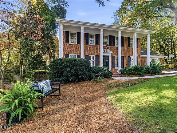 2nd image of 4001 Brothwell Ct