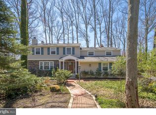 21 Fox Hollow Dr, Cherry Hill, NJ 08003