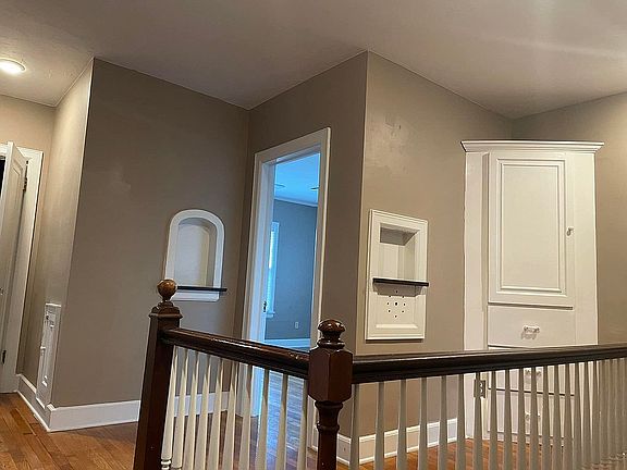 2nd image of 1001 Indian Dr