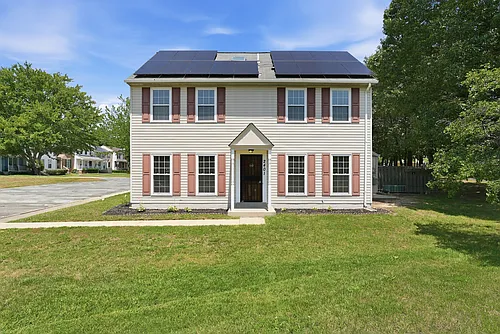 2401 W Rosecroft Village Cir Photo 1