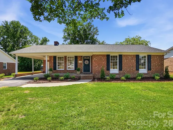 909 Evelyn Ave, Kannapolis, NC 28083