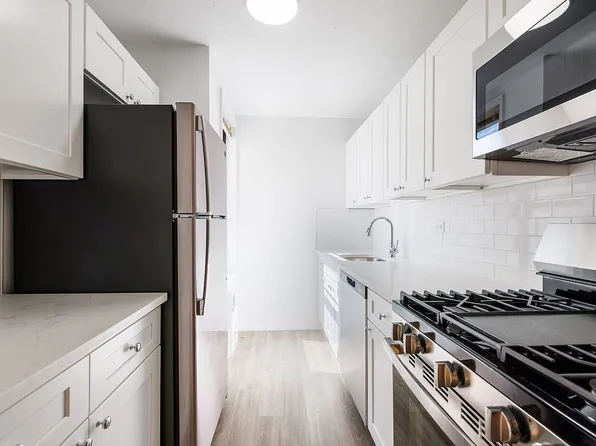 3845 Shore Pkwy APT 2M, Brooklyn, NY 11235