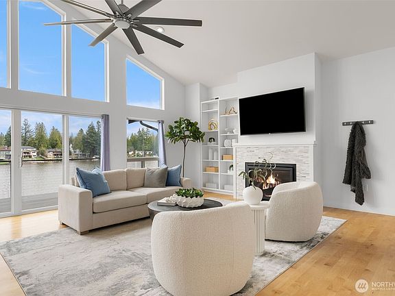5th image of 20314 Church Lake Drive E