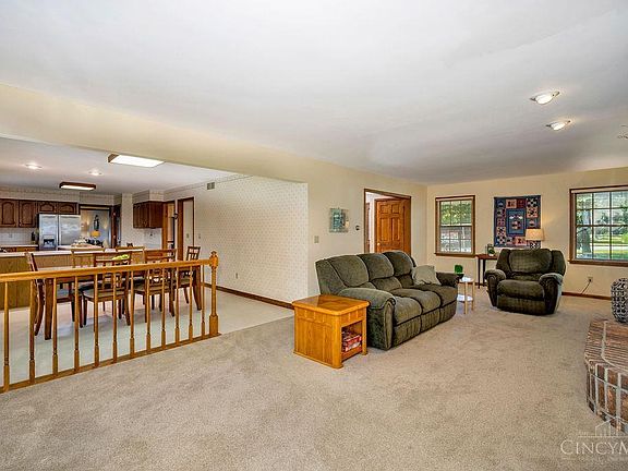 5th image of 1430 Dana Dr