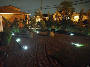 70 Sagamore Rd, Island Park, NY 11558