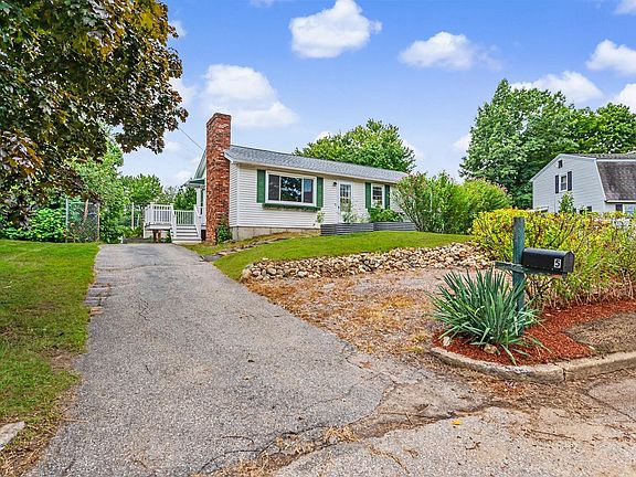 3rd image of 5 Estate Drive