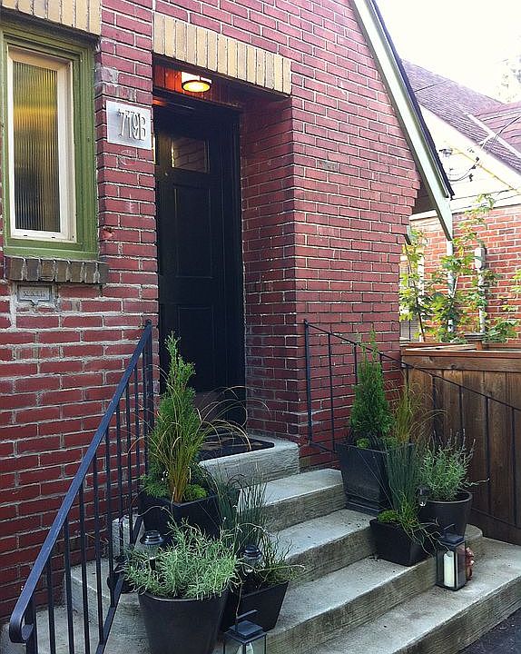 2nd image of 719B 26th Ave
