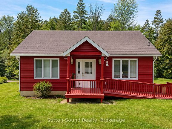 2nd image of 554 Stokes Bay Rd