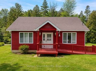 554 Stokes Bay Rd, Northern Bruce Peninsula, ON N0H 2M0