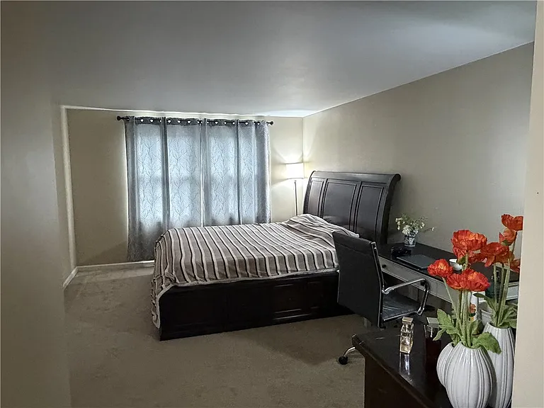 1376 Pheasant Cir — Photo 10