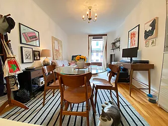 Rented by Harris Philip NYC