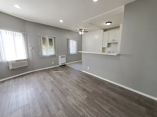 3020 Altura St #3 Photo 1