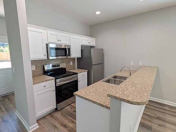 3rd image of 1348 16th St