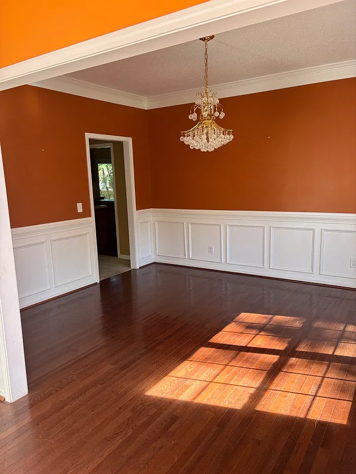 5 bed, 3.0 bath, 1976 sqft, $2,650 — Photo 1