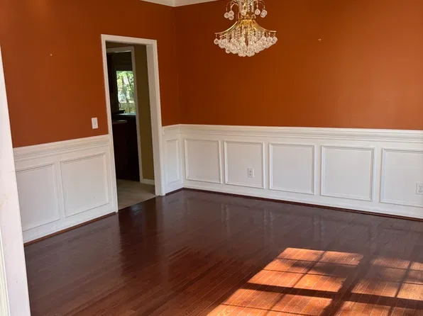 90 Groves Wood Ct, Columbia, SC 29212