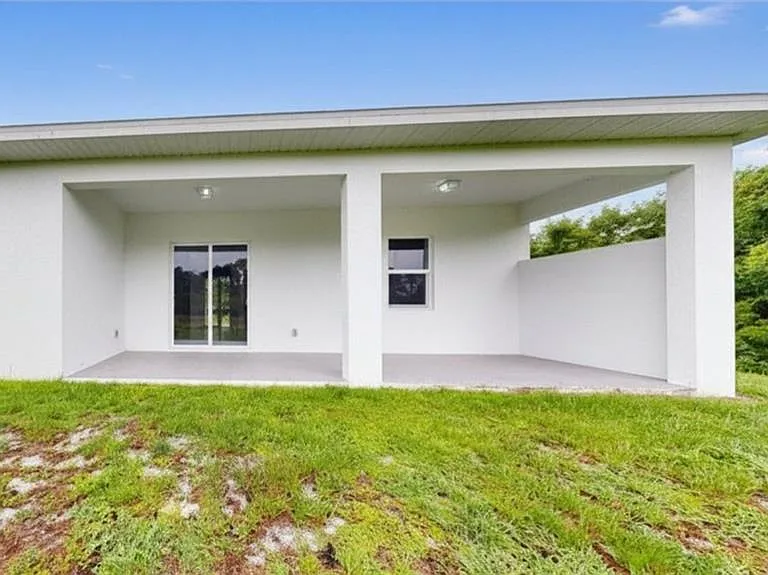 6050 Stratton Rd — Photo 32