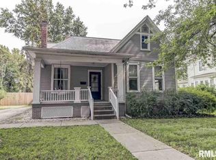 702 S Walnut St, Springfield, IL 62704