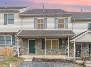 1440 Lakeside Dr, Middletown, PA 17057