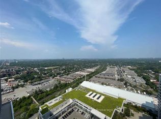 7171 Yonge St #2602, Markham, ON L3T 0C5